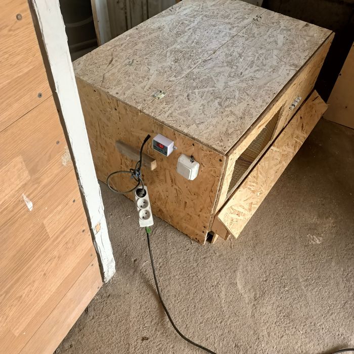 Брудер Прадам брудер