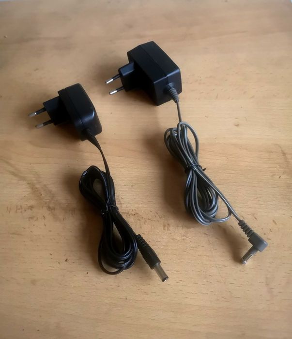 Încărcător alimentator 12V