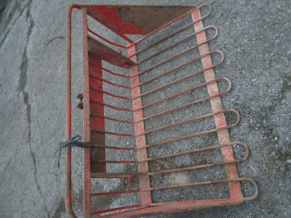 Заден товарач