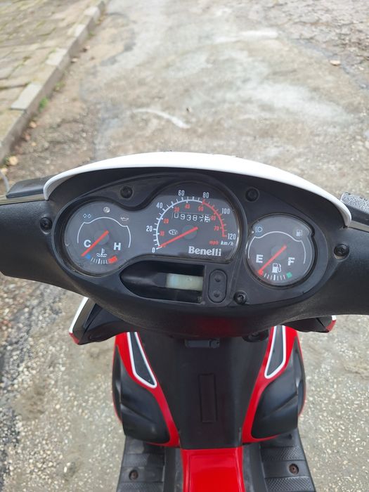 Скутер Benelli 491 50cc