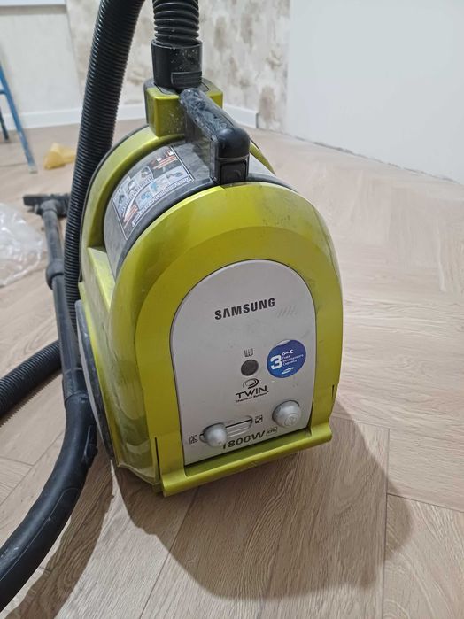 Пылесос Самсунг, б/у