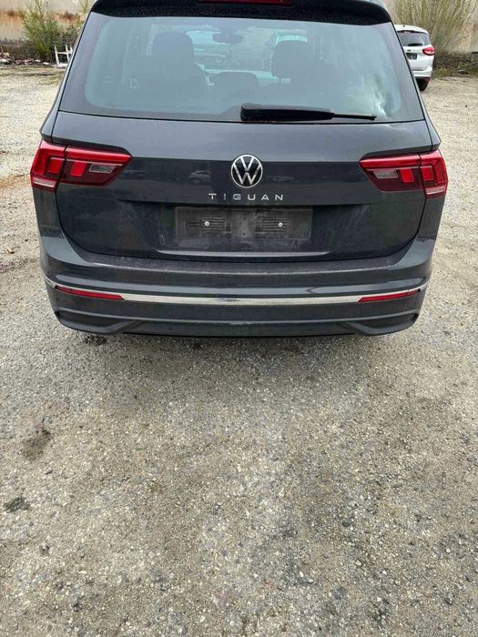 VW TIGUAN на части