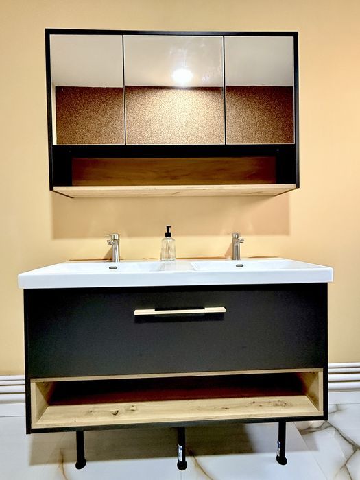 Apartament Regim Hotelier  Curte+Parcare Privata