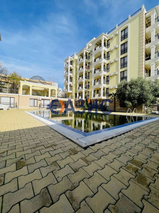 Продава се Двустаен апартамент в Свети Влас - 55 кв.м за 881 €/кв.м - Снимка #5