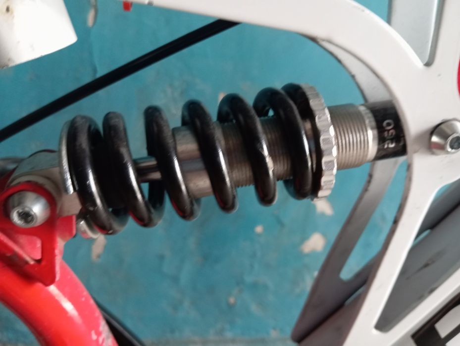 Продам велик 30000к торг