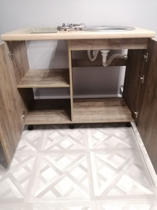 Продам кухня времянка. В отличном состоянии