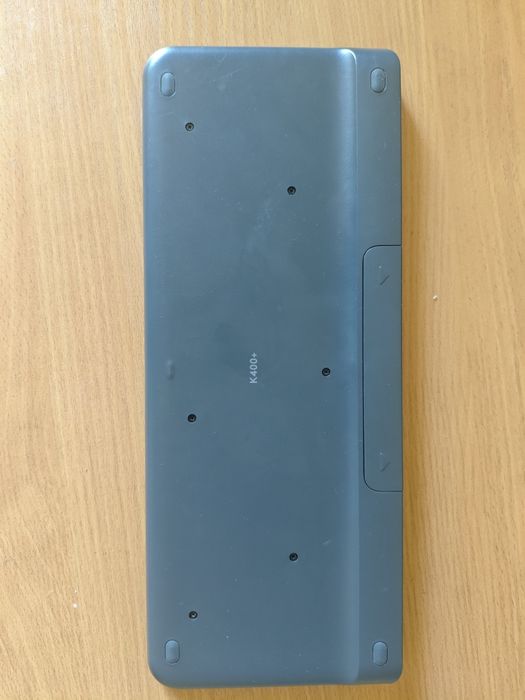 Продам клавиатуру logitech k400+