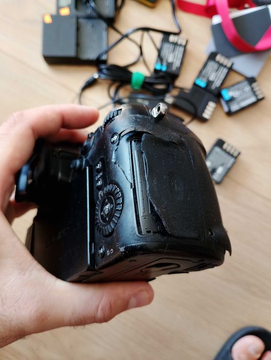 Panasonic Lumix GH5 + VLog