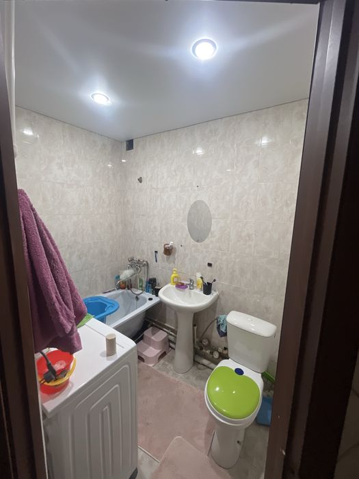 Продам 2 х комнат квартира