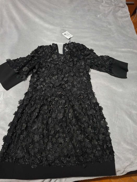 Черна официална рокля 42