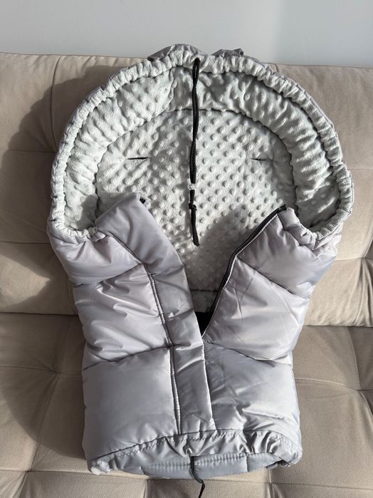 Чувалчета за количка ЧИСТО НОВИ