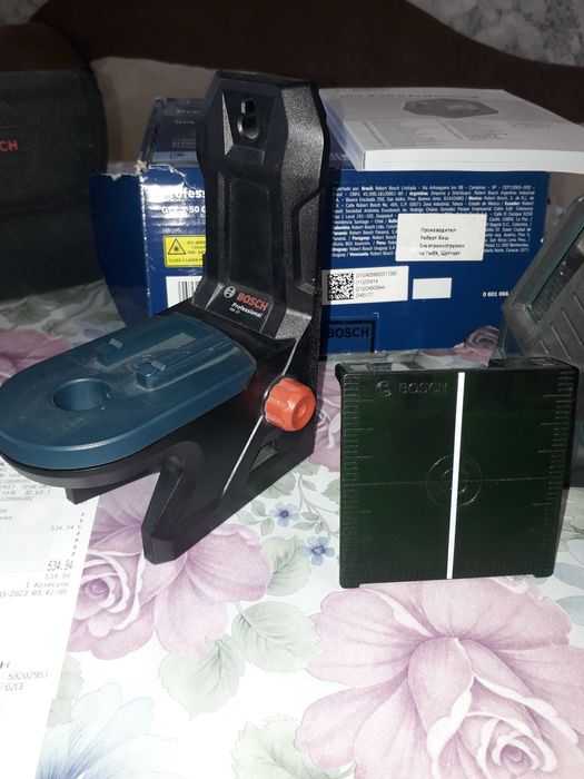 Комбиниран лазерен нивелир Bosch GCL 2-50 G Professional