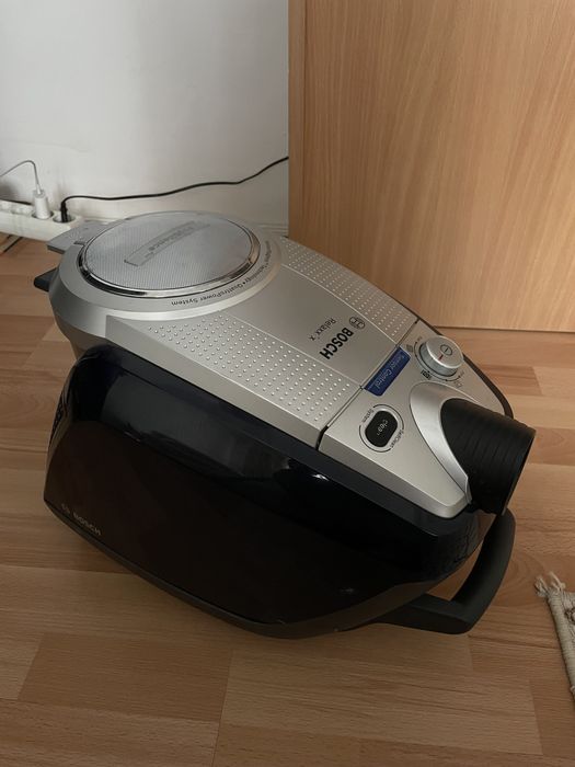 Aspirator fara sac Bosch Relaxx'x BGS7MS64