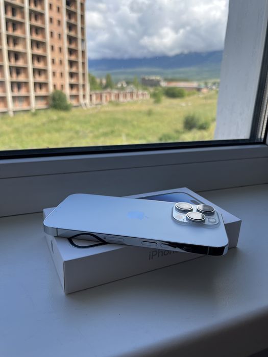 Продам Iphone 14 pro