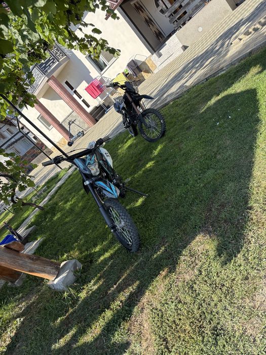 Vand 2 crossuri kxd 140cc