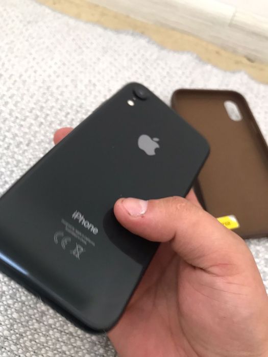 Продам айфон XR без каробки