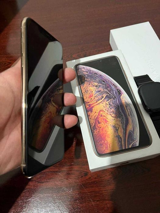 Apple xs max 256gb +watch