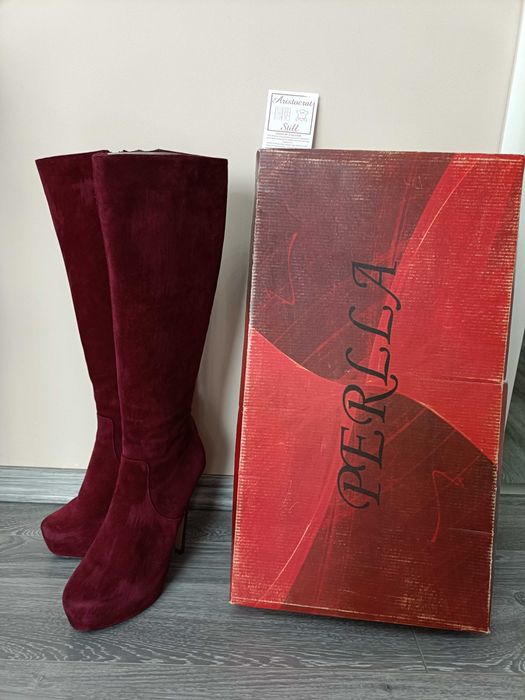 Cizme vișinii piele întoarsă