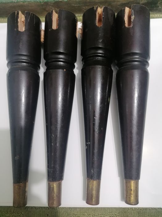 Picioare din lemn masiv