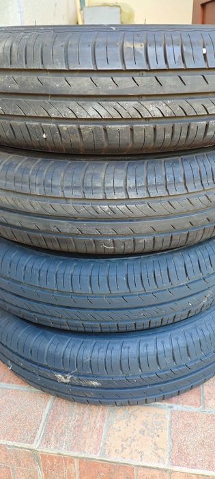 Продавам 4 бр. нови гуми 14 цола -