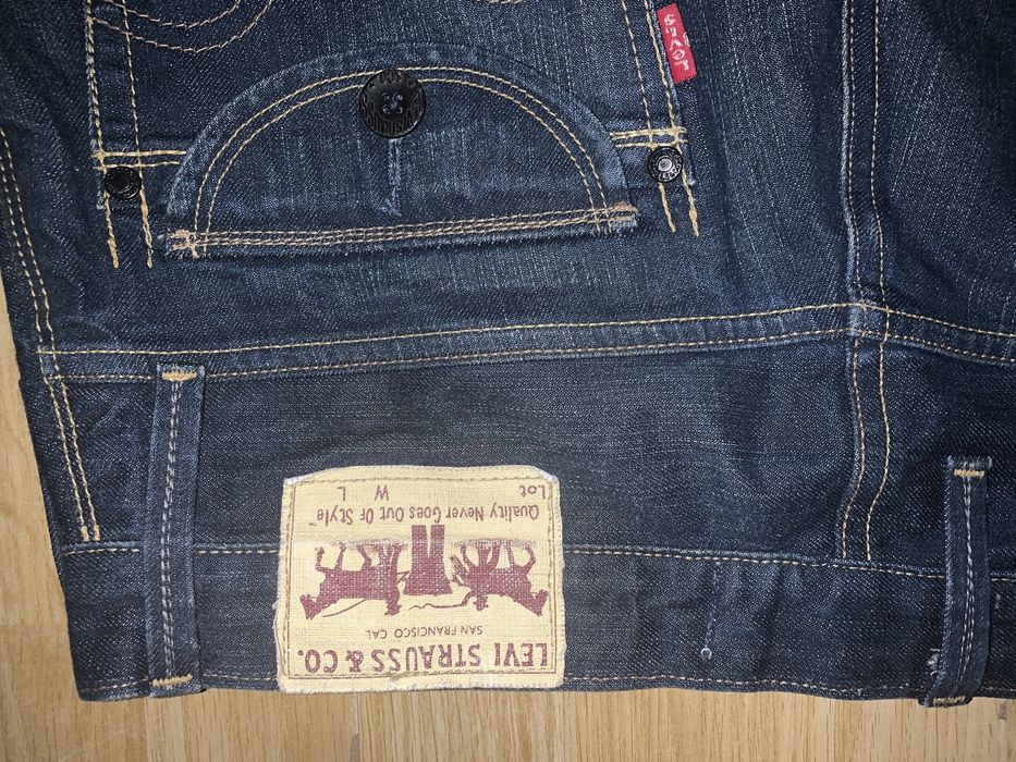 Blugi Levis 503 loose fit