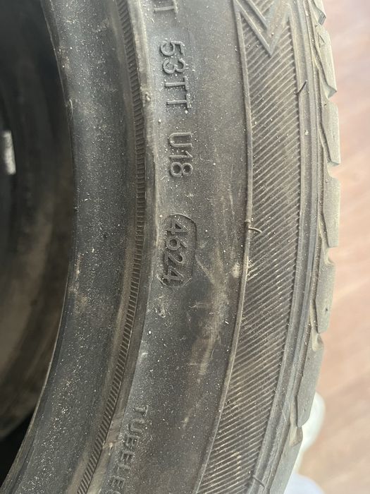 Продам р18 шины лета  комплект