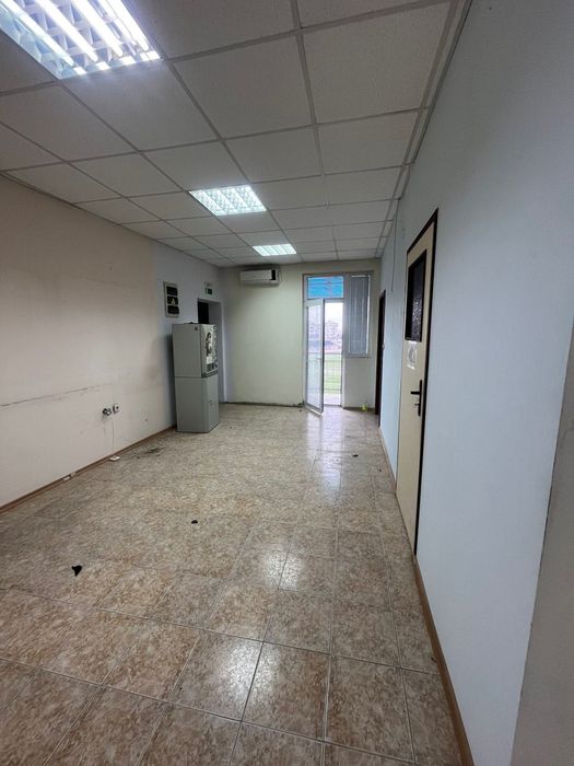 Дава се под наем Офис в София, Младост 1 - 160 кв.м за 850 € - Снимка #4