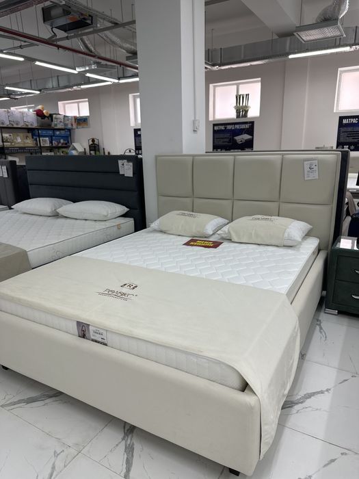 Кровать с матрасом новые