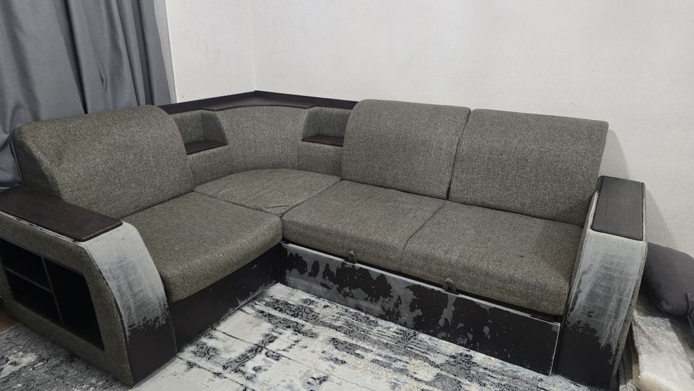 Отдам бесплатно диван