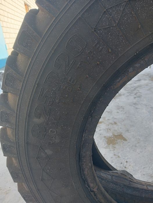 Автошина грузовая