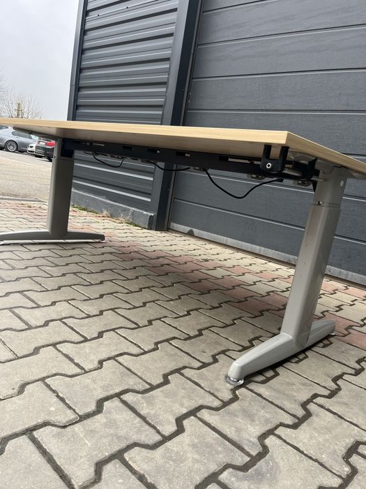 Birou reglabil pe înălțime cu manivelă – 160x80 cm – Foarte stabil