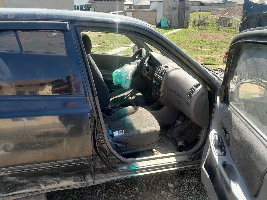 Авторазбор  хундай акцент 2007