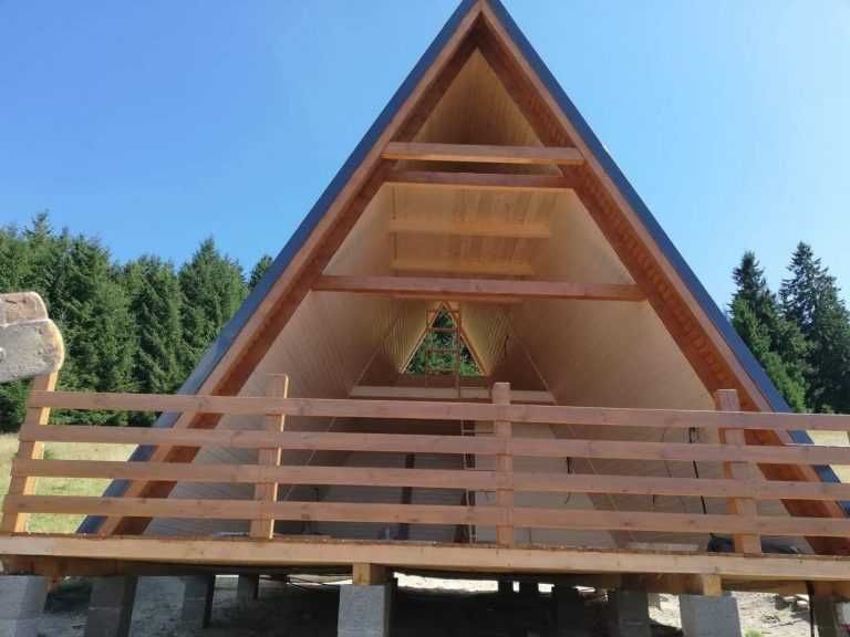 Cabane din lemn A-Frame