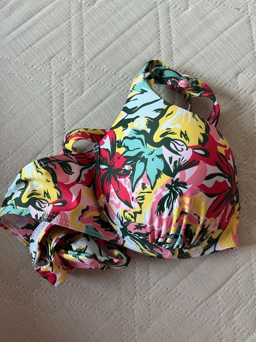 Горнище на бански 70С