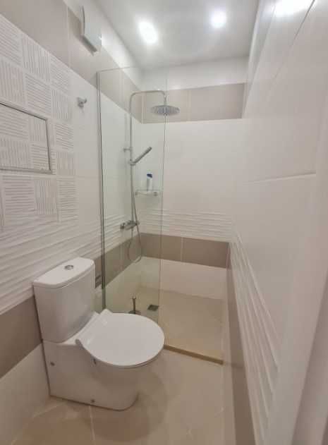 Дава се под наем Тристаен апартамент в София, Изток - 103 кв.м за 921 € - Снимка #10