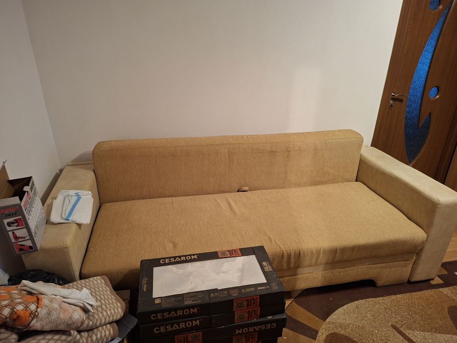 Vand mobila , canapea extensibila