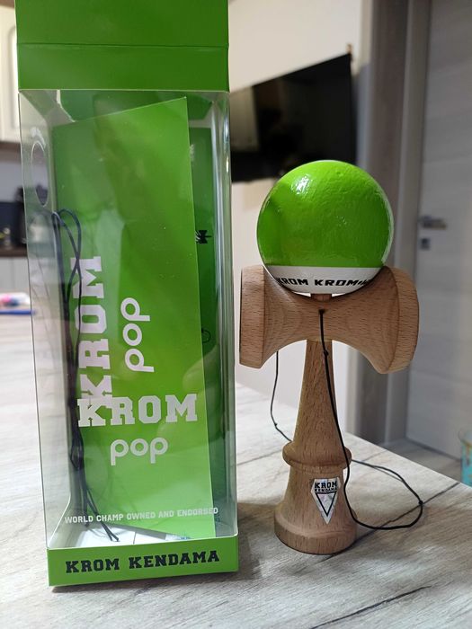 Vand kendama KROM pop