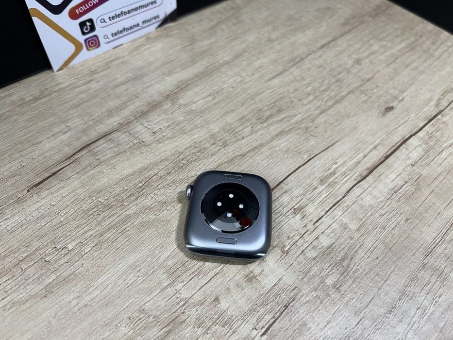 Apple Watch Seria 11 42mm Space Grey Black Sport Band Second-Hand Ca n