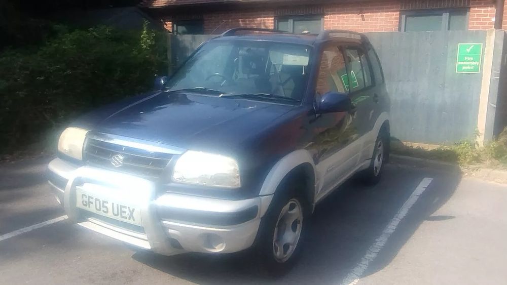 Suzuki grand vitara 2.0i на части