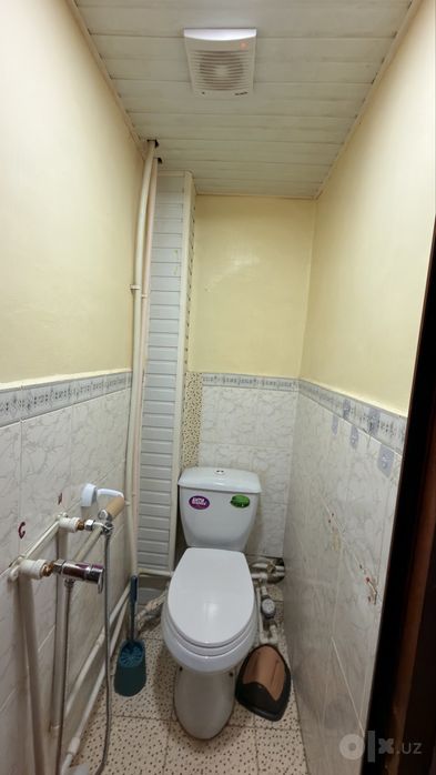 Fargona shaxar frunze massifda 2 xonali kv ijaraga beriladi