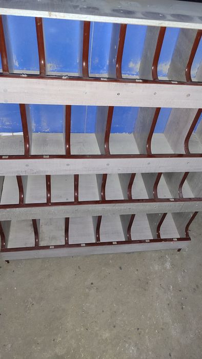 Полка для магазина