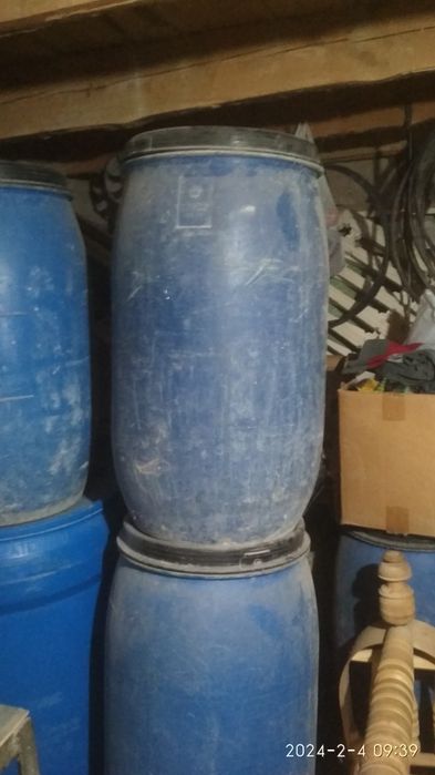 Bochkalar sotiladi kimga qiziq boʻlsa tel qilinglar