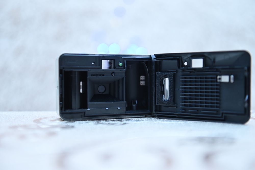 Лентови фотоапарати Minolta и Samsung