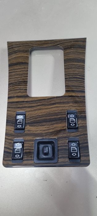 Продаю детали салона mercedes w 126 ,
