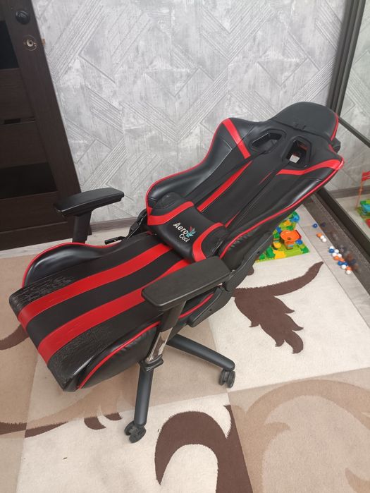 Кресло стул офисный, игравой
