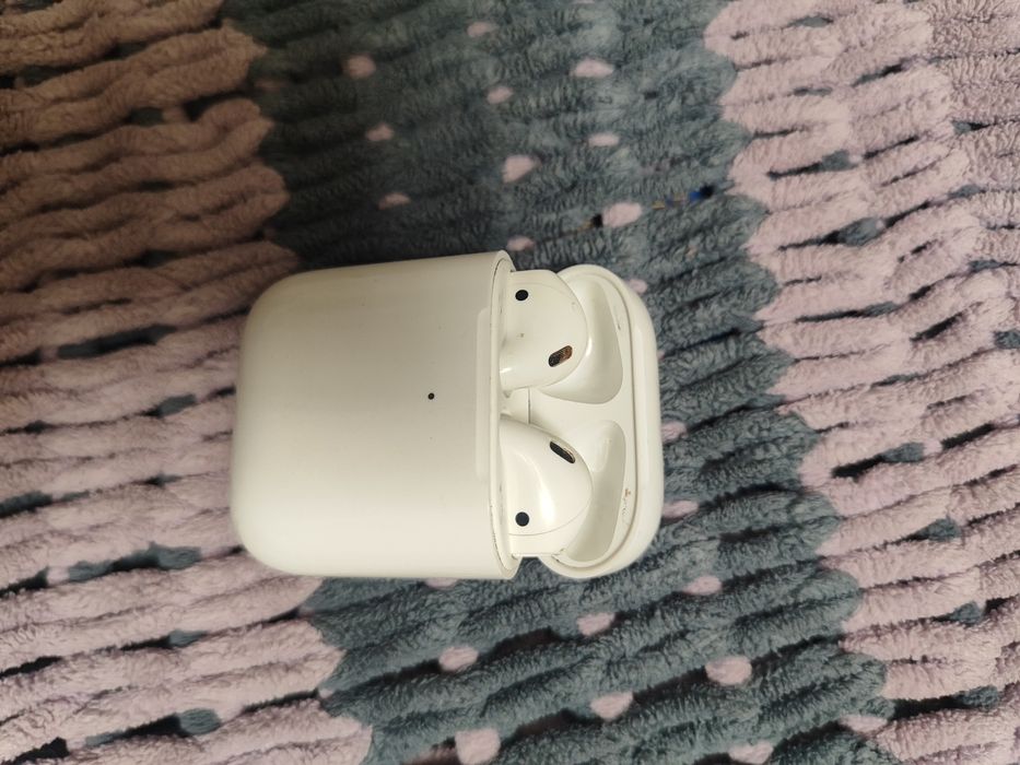 Продам наушники Air pods