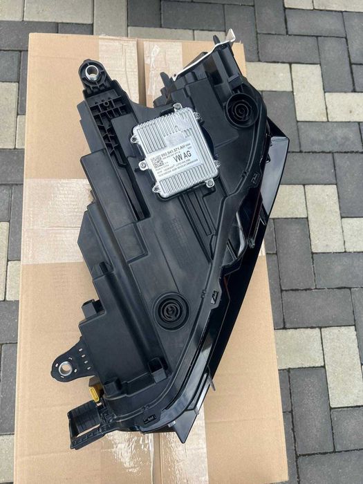 Far led nou stanga/dreapta Skoda Superb 4