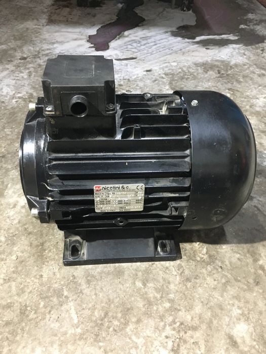 Электродвигатель 5.5 Квт