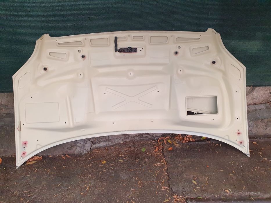 Capota motor mercedes sprinter/sprinten 313 413 515