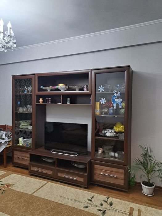 Шкаф/стенка для гостиной